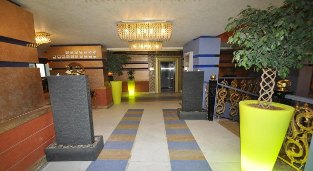 Tofel Kendla Al Shorfa Hotel, Buchen Sie Hotel Al ‘Azīzīyah Provinz Mekka