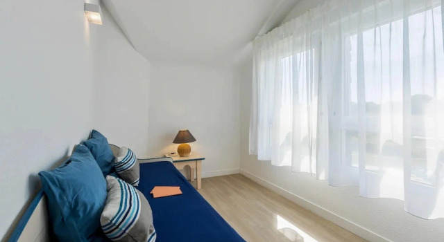 Beautiful 8-person Family Duplex, Book Lejlighed  