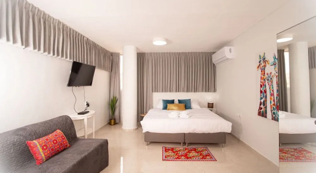 Hasorag - Private Rooms by IndigInn