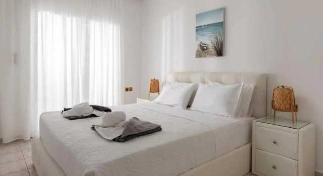 White & Blue Beachfront Luxury Villa, Reserva ahora Villa Ialysos Rodas