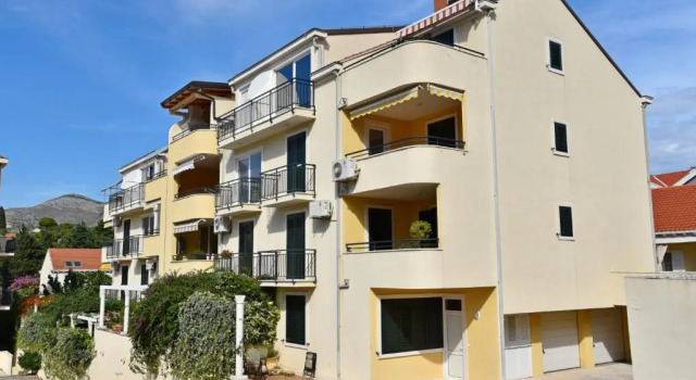 Apartment Sunny Bay, Забронировать Апартаменты/квартира Лапад Дубровник, рядом с Частный Пляж Hotel More
