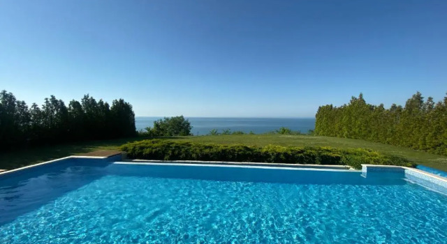 Вилла Private seaview villa in BlackSeaRama - 1st line