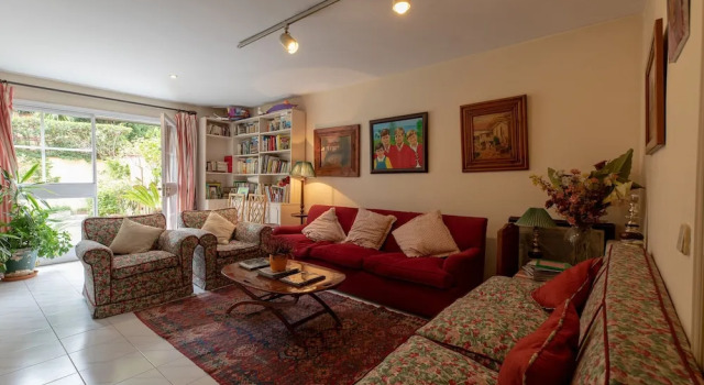 Cool apartment in Puerta del Hierro, Забронировать Апартаменты/квартира Мадрид Провинция Мадрид