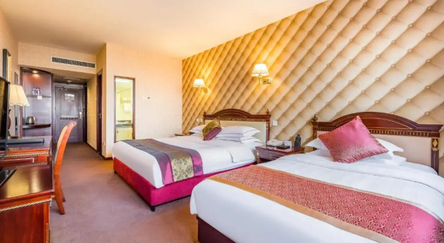 Beijing Commercial Business Hotel, Book Hotel Hoteller i Beijing Province med parkering, Parkering