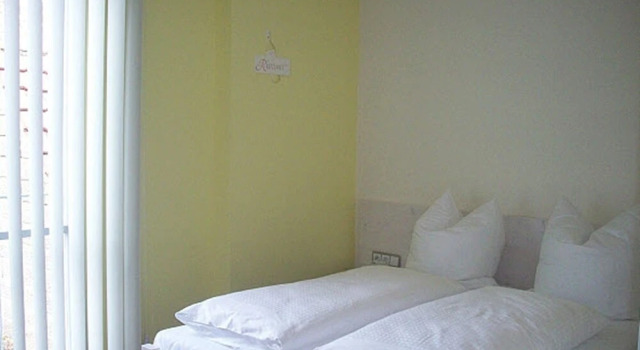 Номер Standard RotHweinHotel