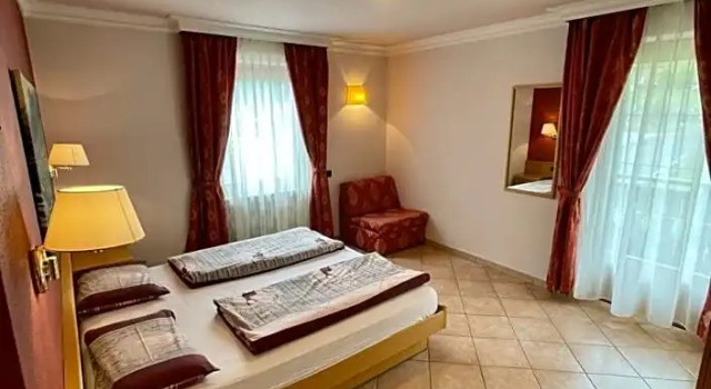 Двухместный номер Standard с балконом Hotel Garni Rin Da Rin
