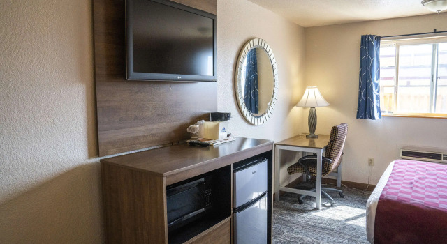 Четырёхместный номер Standard Americas Best Value Inn Lynnwood