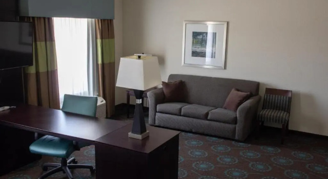 Студия Hampton Inn Fayetteville