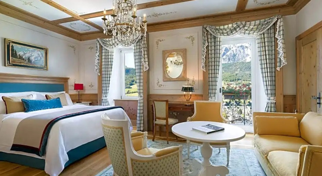 Двухместный номер Superior с видом на горы Cristallo, a Luxury Collection Resort  Spa, Cortina d'Ampezzo
