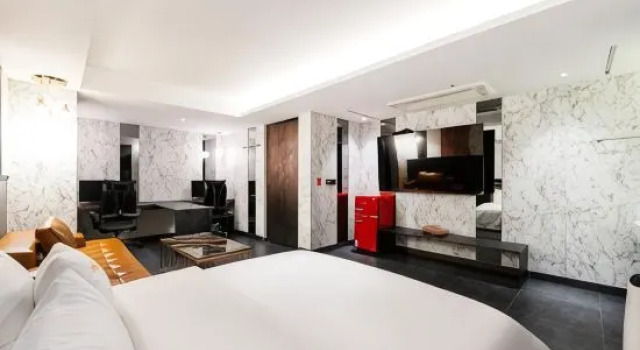 Номер Deluxe Yeoksam Lumiere Hotel