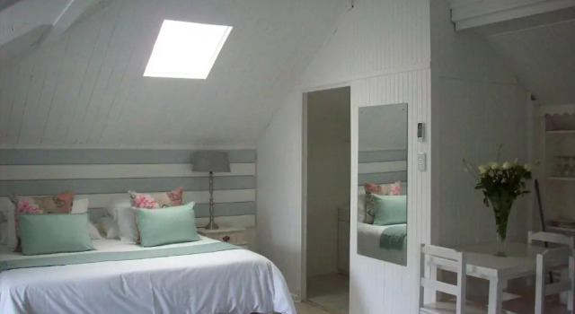 Guest House Ascot Place, Забронировать Гостевой дом Порт-Элизабет , рядом с The Bridge at Greenacres