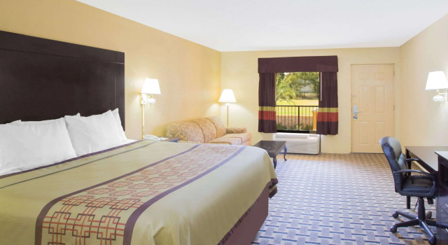 Days Inn Andalusia, Boek Hotel Hotels in Andalusia met ontbijt, Ontbijt