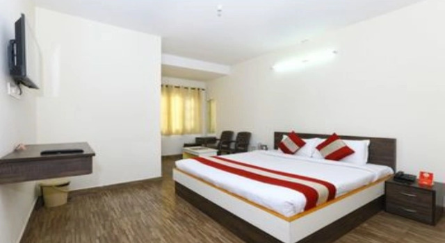 Fabhotel Abirami Residency, Забронировать Отель Отели штата Тамилнада с завтраком, Завтраки