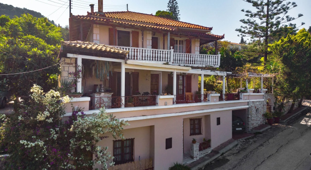 Nissi Collection Rooms, Book Hotel Hotels in Argassi with a Pool, Swimming Pool