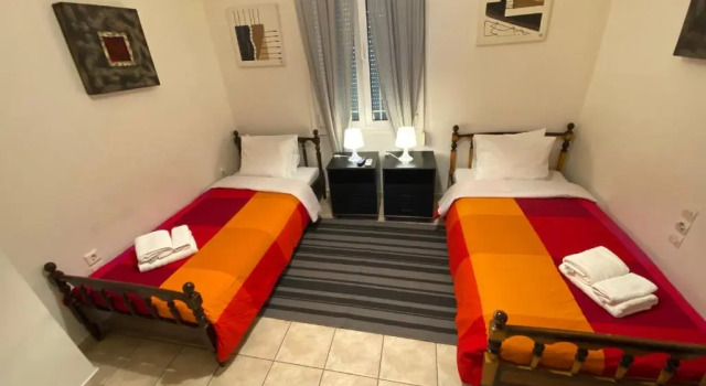 Patras Centre Apartment, Prenota Appartamento Hotel a Peloponneso con parcheggio, Parcheggio