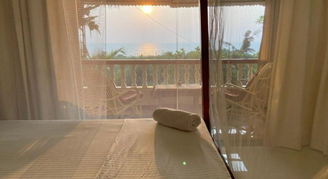 Dmellos Sea View Home, Boek Hotel Candolim Noord-Goa