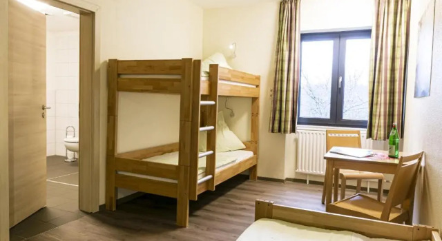 SGV Jugendhof, Забронировать Отель Арнсберг Зауэрланд