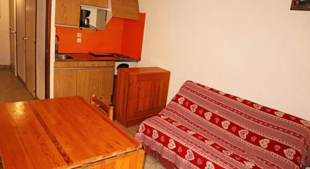 Résidence LE POUZENC - Studio pour 6 Personnes 674, Réserver Hôtel Les Orres Hautes-Alpes