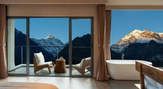 Люкс Yujian Mountain Snow Mountain Homestay