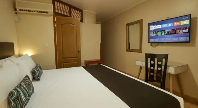 Полулюкс Deluxe Epiqus Hotel