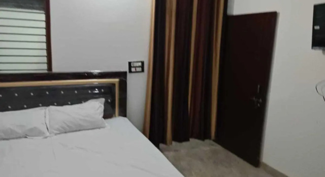 Oyo 703717 Hotel Grand Ms, Забронировать Отель Музаффарнагар штат Уттар-Прадеш