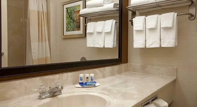 Номер Standard Spark By Hilton Moline Quad Cities