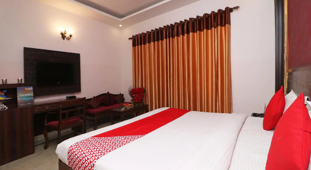 OYO 566 Hotel Soni Villa