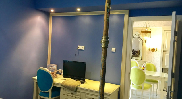 Cozy & Bright-Downtown- 2 Bedrooms w/Pool -21st Fl, Book Hotel Business Hotels in Surabaya, near Gubeng Train Station, 4* 5*