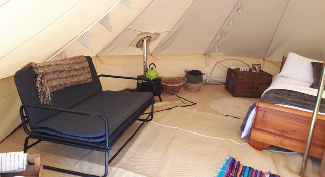 6m xl Bell Tent With log Burner, Near Whitby