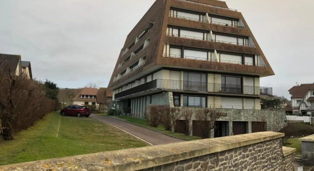 Апартаменты La digue 45 Rue des Lais de Mer