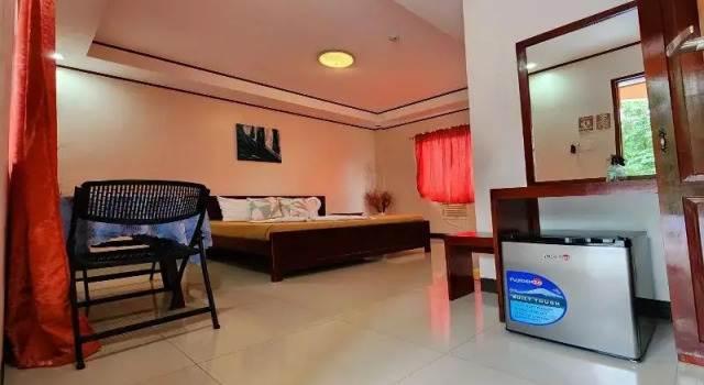 Двухместный номер Deluxe Dinahs Tourist Inn Puerto Princesa