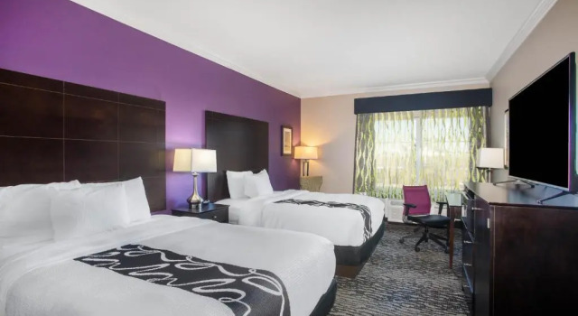 Четырёхместный номер Deluxe La Quinta by Wyndham Houston - Magnolia