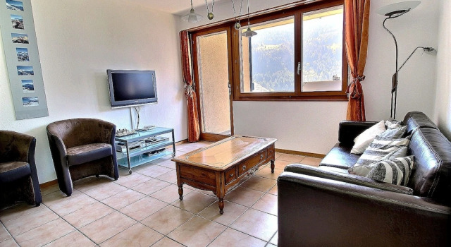 Communailles 34 - Nice Apartment of 4.5 Rooms in the Heart of the Village, Prenota Appartamento Champéry 