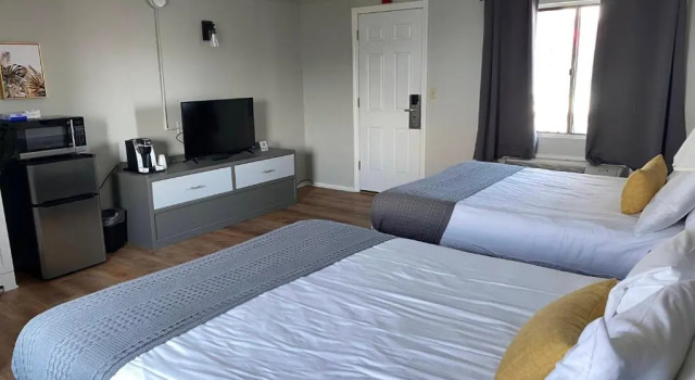 Двухместный номер Standard с видом на бассейн Ways Motel