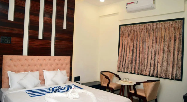 Hotel Chandradeep Regency, Reserva ahora Hotel Dhule Maharashtra