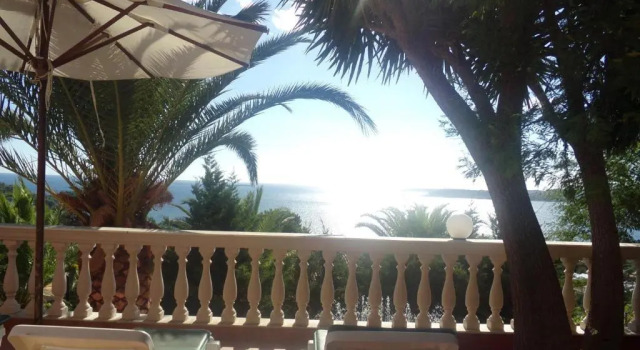 Апартаменты с 3 комнатами с видом на море Sunshine Resort