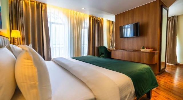 Люкс Clarks Inn Express Rishikesh