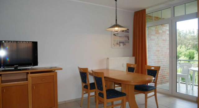 Haus Roland Whg 22 u 25 mit Balkon 800m zum Strand, Book Hotel Zinnowitz Usedom