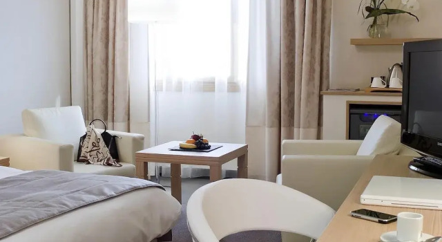 Двухместный номер Superior Mercure Paris Velizy