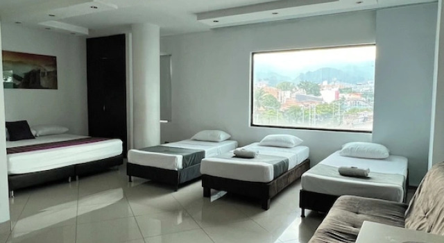 Четырёхместный семейный номер Standard Hotel Gran Conquistador 33
