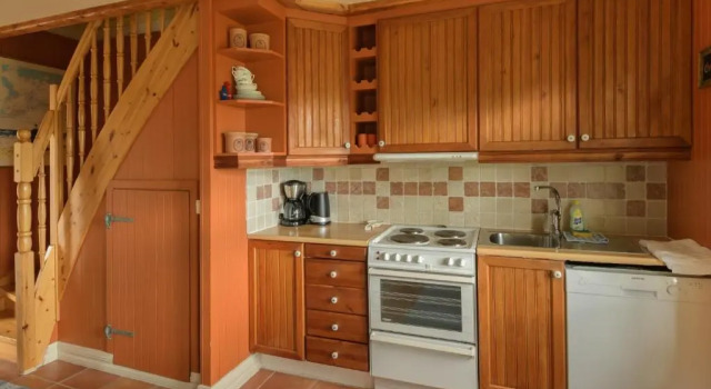 Коттедж с 2 комнатами Kabelvåg Feriehus & Camping
