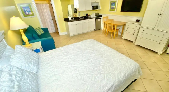 Двухместный люкс Island Inn of Atlantic Beach