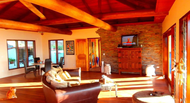 Korovesi Sunshine Villas, Book Hotel Hoteller i Fiji Outer Islands med parkering, Parkering