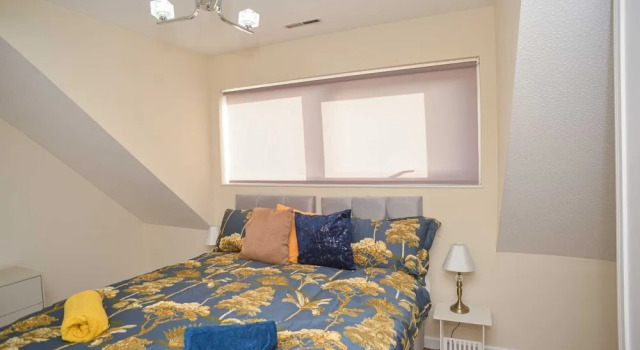 London's Calling U! A Lovely 2 Bedhome Sleeps 1-5!, Varaa Lomakoti Mökit kohteessa Merseyside, Mökki