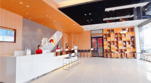 Borrman Hotel Maoming High-speed Railway Station, Boek Hotel Maoming Guangdong