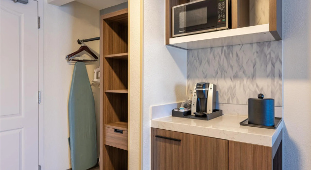 Двухместный полулюкс Hilton Garden Inn Auburn Riverwatch