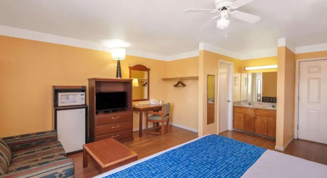 Двухместный номер Travel Inn Kingman Route 66