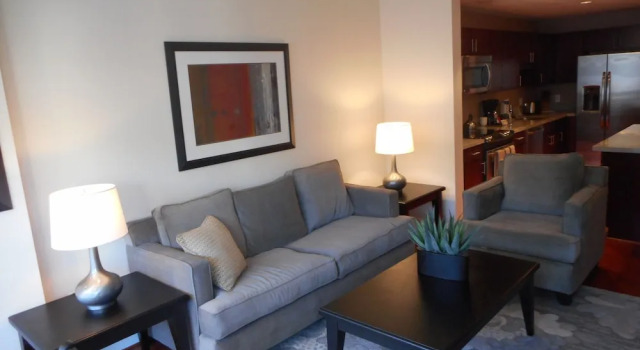 Апартаменты Premier Weichert Suites at Foggy Bottom