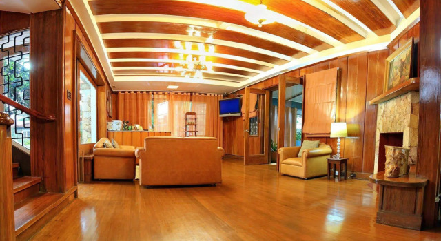 Griffin Lodge Baguio, Забронировать Отель Отели Багио с парковкой, рядом с Baguio Cathedral, Парковка