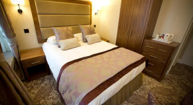 Двухместный номер Standard The George Hotel